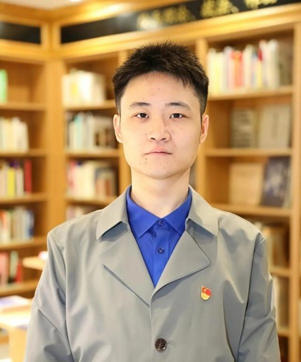 股票配资交易 破界生长！他，从武昌首义学院跨考圆梦北京985名校！